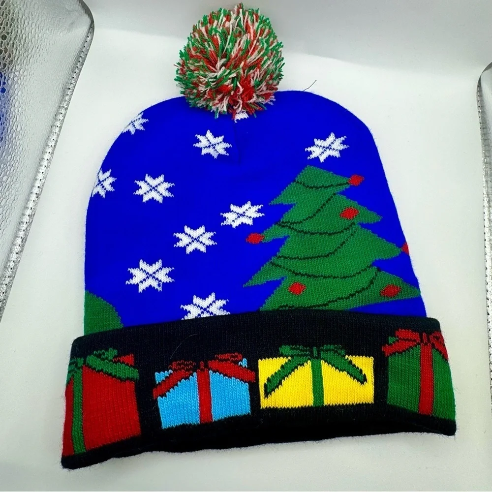 NWOT Festive Dinosaur Knit *Light Up* Beanie - Blue and Green